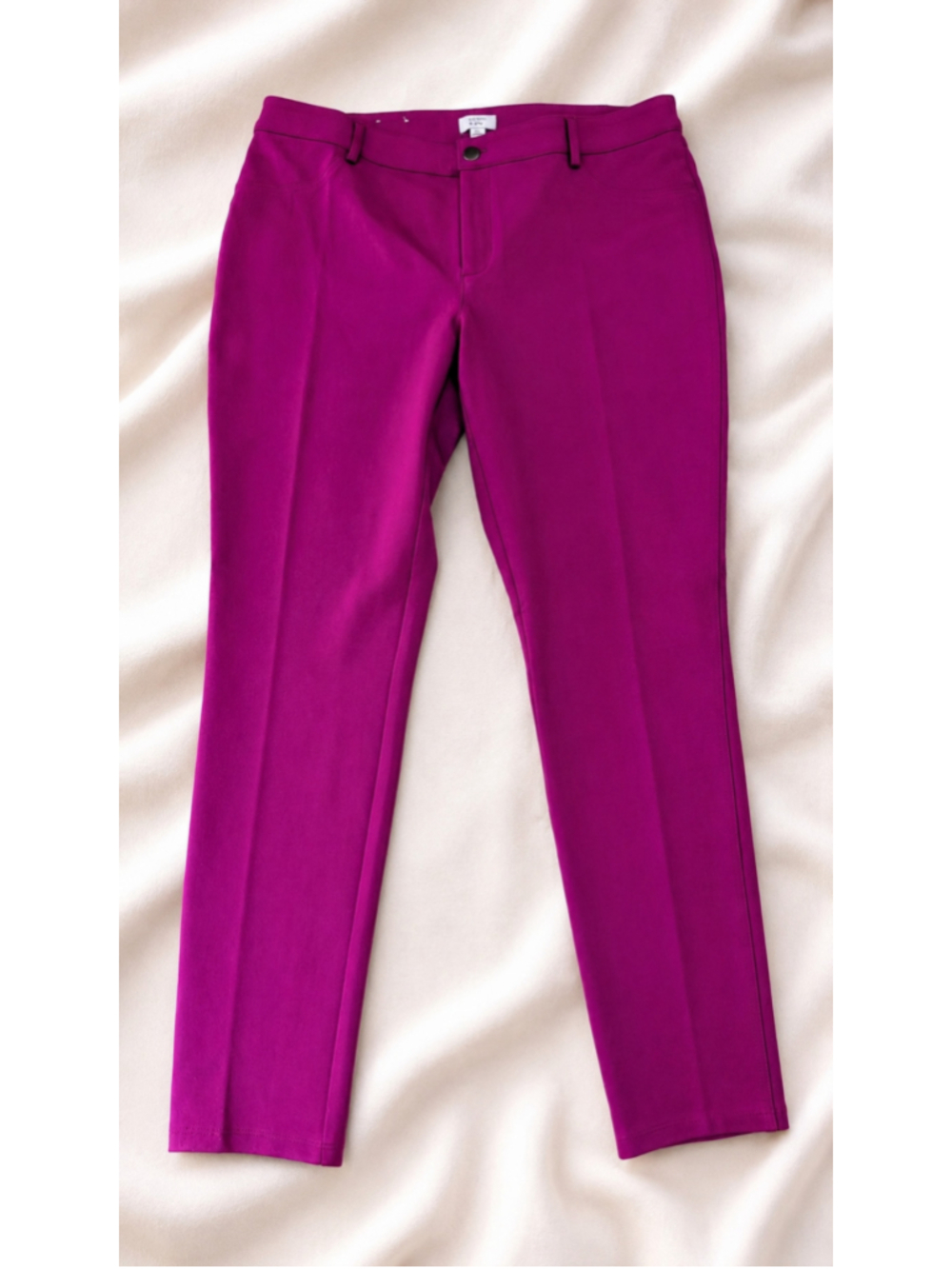 Crown & Ivy Womens Fuchsia Magenta Stretch NWOT Straight Leg Pants Size 14